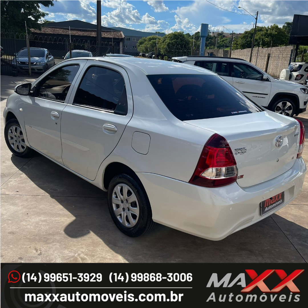 TOYOTA Etios Sedan 1.5 16V 4P FLEX X