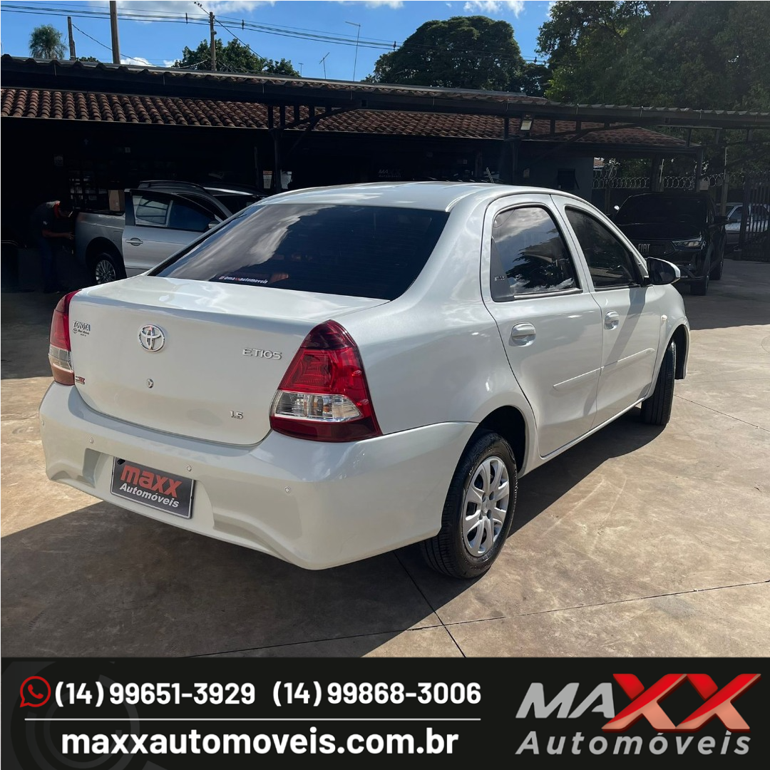 TOYOTA Etios Sedan 1.5 16V 4P FLEX X