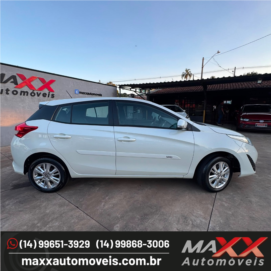 TOYOTA Yaris Hatch 1.3 16V 4P FLEX XL PLUS TECH MULTIDRIVE AUTOMÁTICO CVT