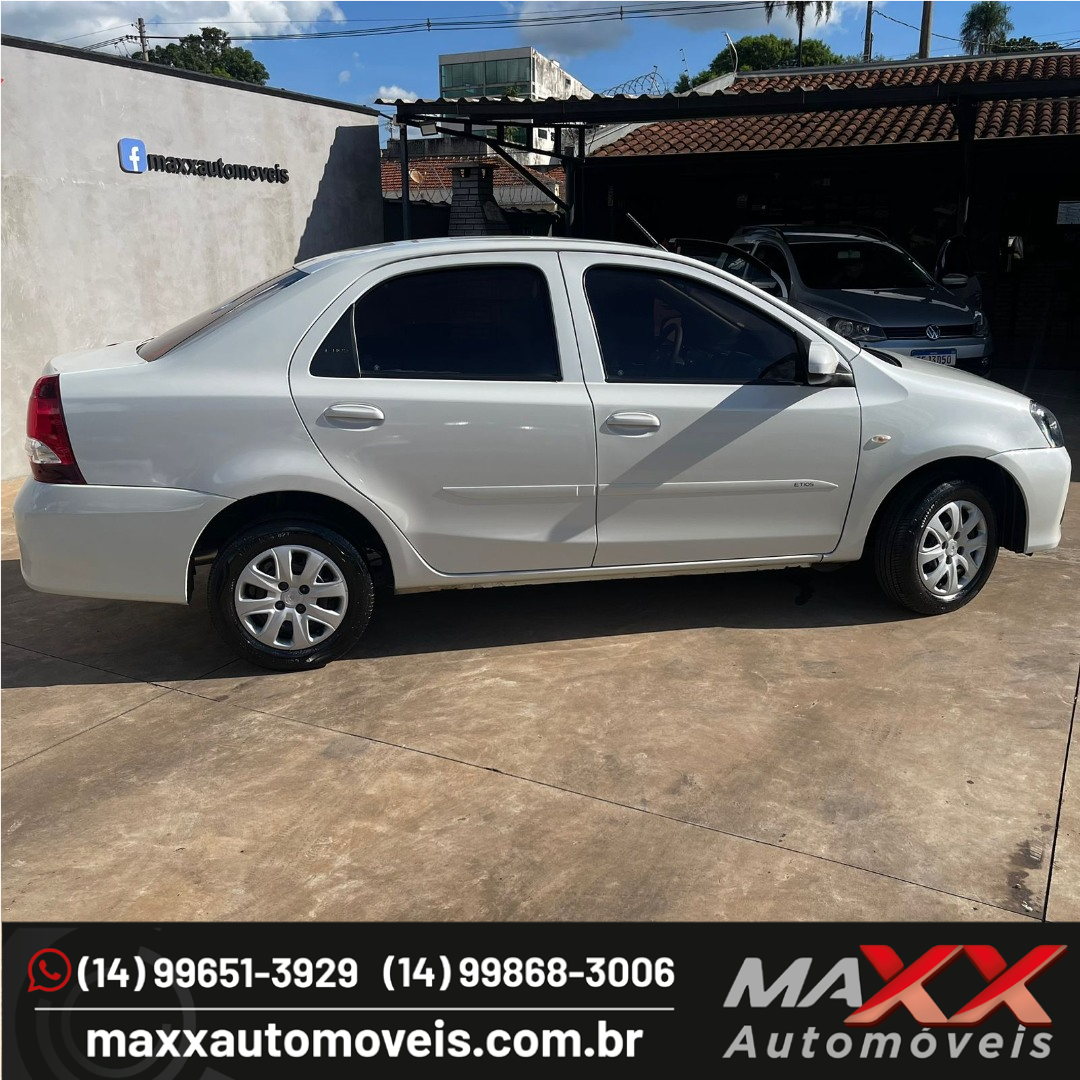TOYOTA Etios Sedan 1.5 16V 4P FLEX X