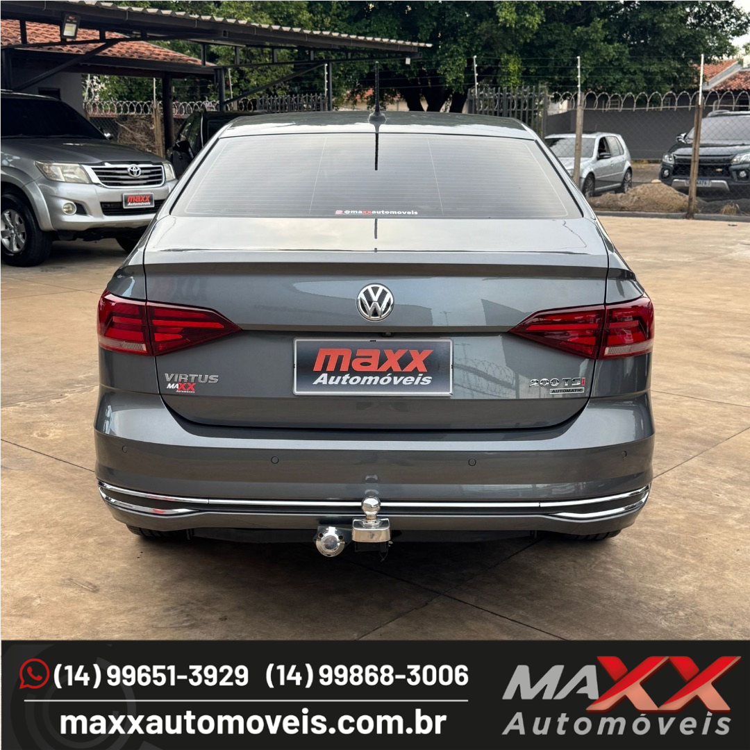 VOLKSWAGEN Virtus 1.0 4P 200 TSI FLEX HIGHLINE AUTOMÁTICO