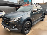 S10 2.8 12V HIGH COUNTRY CABINE DUPLA 4X4 TURBO DIESEL AUTOMÁTICO