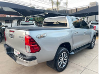 Hilux Caminhonete 2.8 16V SRV 4X4 DIESEL CABINE DUPLA AUTOMÁTICO