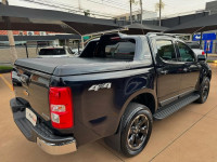 S10 2.8 12V HIGH COUNTRY CABINE DUPLA 4X4 TURBO DIESEL AUTOMÁTICO