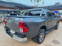 TOYOTA Hilux Caminhonete 2.8 16V SRX 4X4 TURBO DIESEL CABINE DUPLA AUTOMÁTICO TOYOTA Hilux Caminhonete 2.8 16V SRX 4X4 TURBO DIESEL CABINE DUPLA AUTOMÁTICO