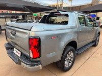 CHEVROLET S10 2.8 12V HIGH COUNTRY CABINE DUPLA 4X4 TURBO DIESEL AUTOMÁTICO CHEVROLET S10 2.8 12V HIGH COUNTRY CABINE DUPLA 4X4 TURBO DIESEL AUTOMÁTICO