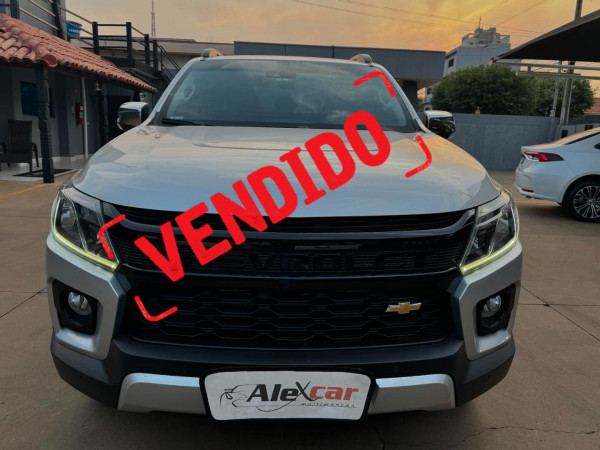 S10 2.8 16V LTZ CABINE DUPLA 4X4 TURBO DIESEL AUTOMÁTICO