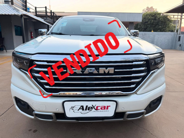 Rampage 2.0 4P TURBO DIESEL LARAMIE 4X4 AUTOMÁTICO