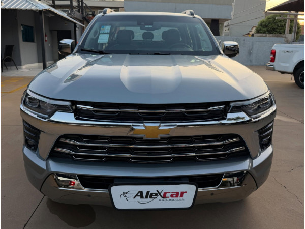 S10 2.8 12V HIGH COUNTRY CABINE DUPLA 4X4 TURBO DIESEL AUTOMÁTICO