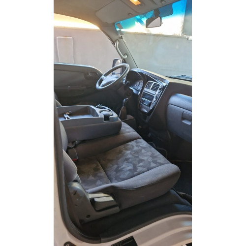 Bongo 2.5 K-2500 CABINE SIMPLES