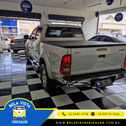 TOYOTA Hilux Caminhonete 2.7 16V 4P SR CABINE DUPLA