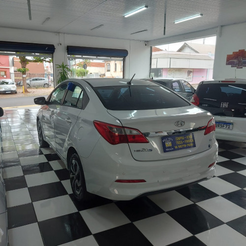 HB 20 Sedan 1.6 16V 4P FLEX COMFORT PLUS