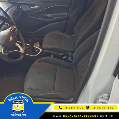 Onix Hatch 1.0 4P FLEX LT