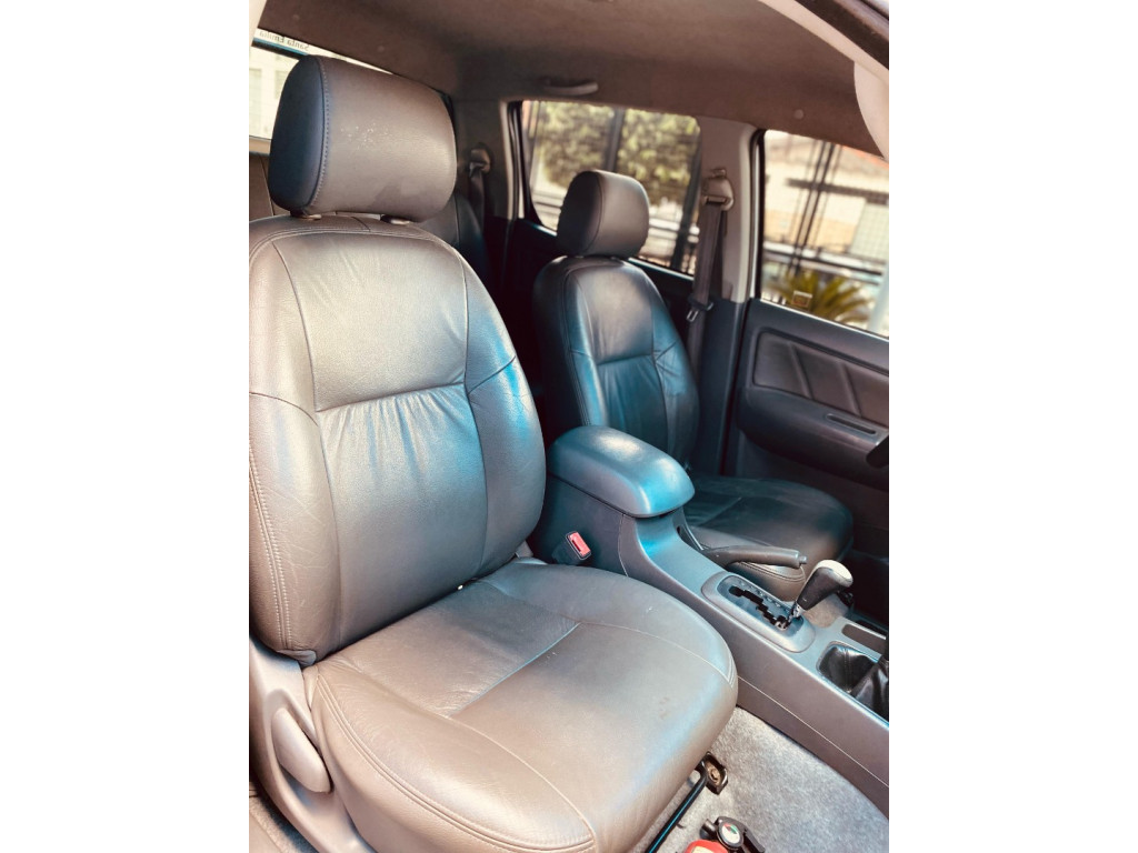 Hilux Caminhonete 3.0 4P 4X4 SRV TURBO DIESEL CABINE DUPLA AUTOMÁTICO