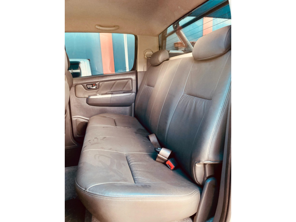 Hilux Caminhonete 3.0 4P 4X4 SRV TURBO DIESEL CABINE DUPLA AUTOMÁTICO