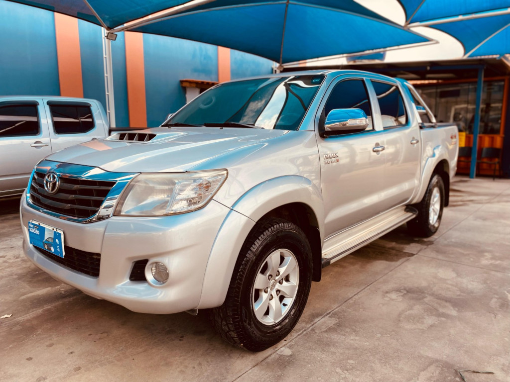 Hilux Caminhonete 3.0 4P 4X4 SRV TURBO DIESEL CABINE DUPLA AUTOMÁTICO