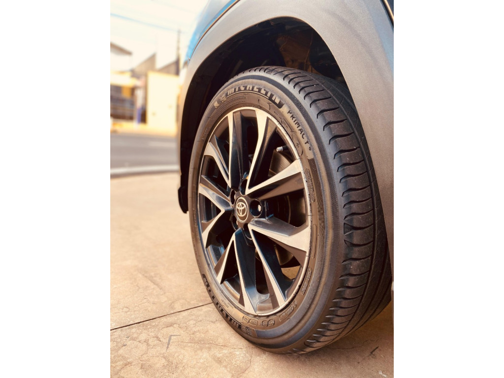 Corolla Cross 1.8 16V 4P FLEX VVT-I HYBRID XRV AUTOMÁTICO CVT