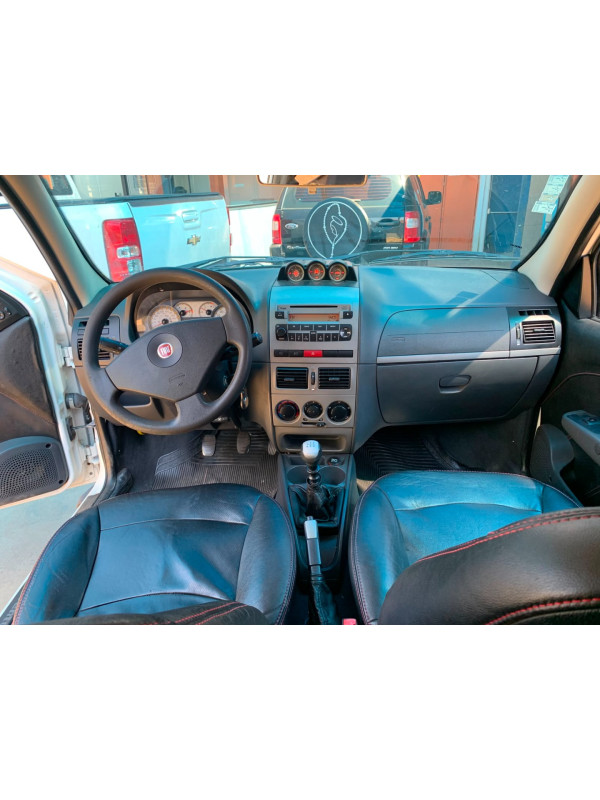 FIAT Strada 1.8 16V FLEX ADVENTURE CABINE DUPLA