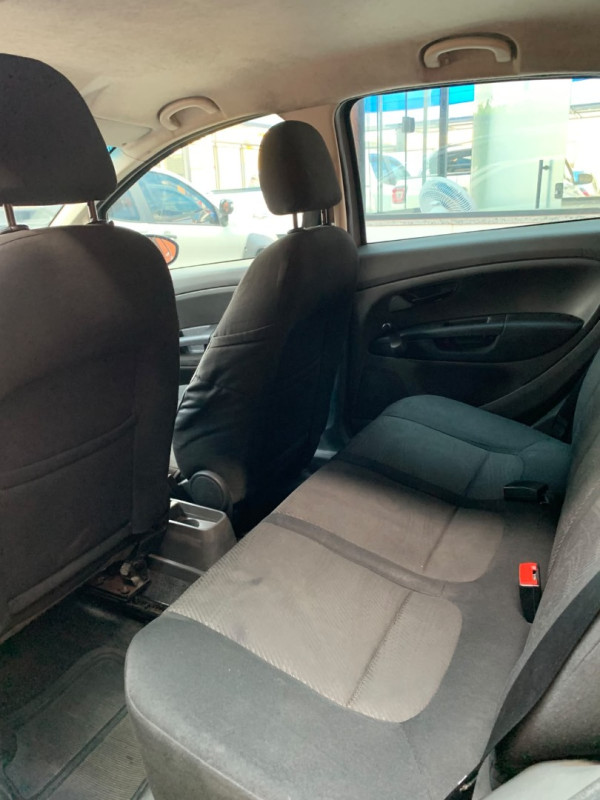 FIAT Punto 1.4 4P FLEX ATTRACTIVE ITALIA