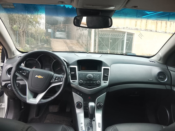 CHEVROLET Cruze Sedan 1.8 16V 4P LT ECOTEC FLEX