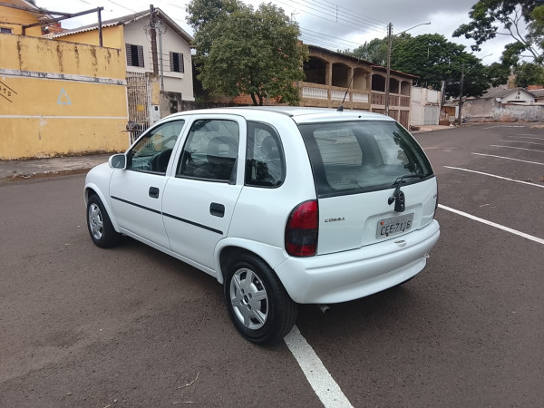 CHEVROLET Corsa Hatch 1.0 16V SUPER