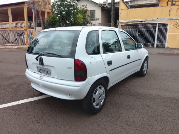 CHEVROLET Corsa Hatch 1.0 16V SUPER