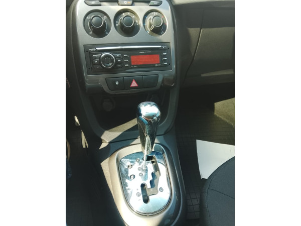 CITROEN C3 1.6 4P TENDANCE FLEX AUTOMÁTICO
