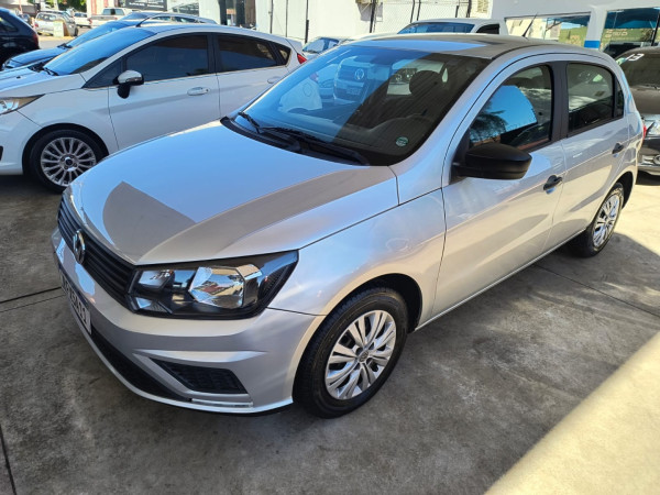 VOLKSWAGEN Gol 1.0