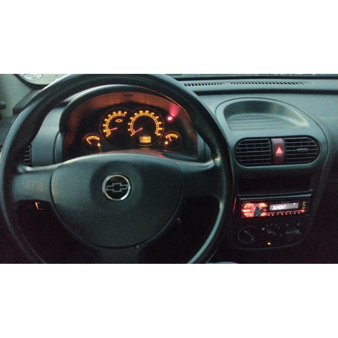 CHEVROLET Corsa Sedan 1.4 4P MAXX FLEX