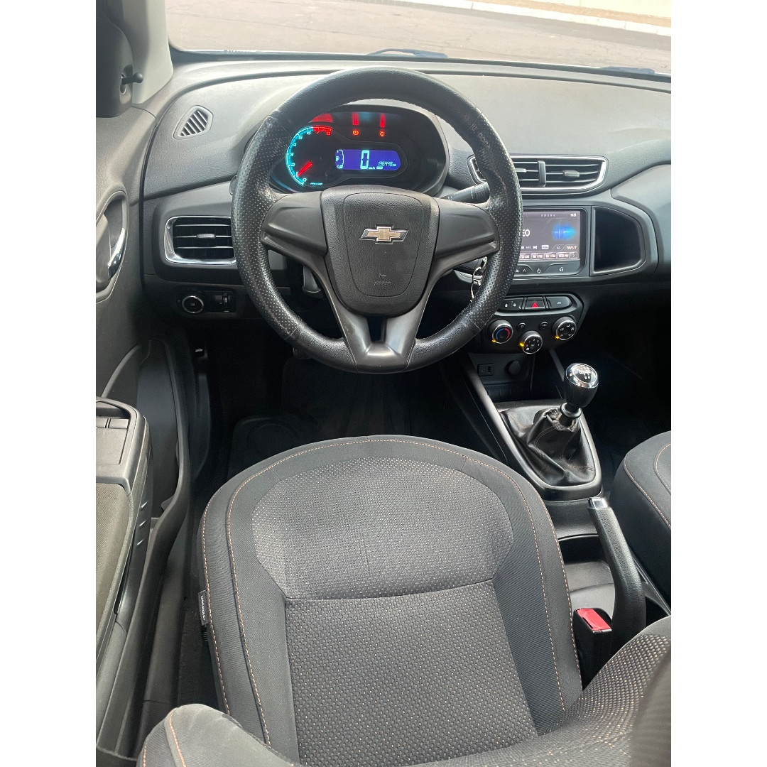 CHEVROLET Onix Hatch 1.4 4P FLEX LT