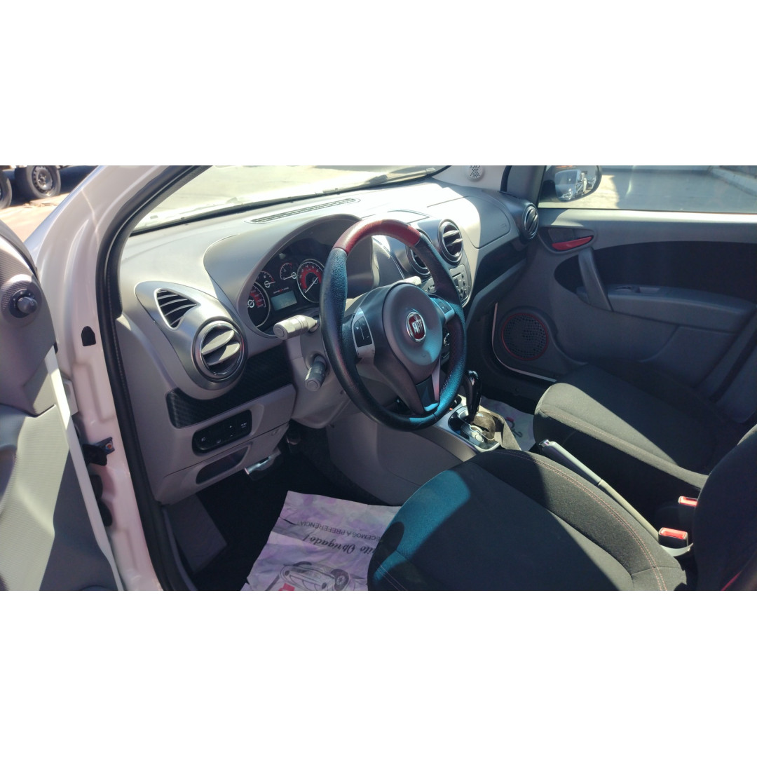 Palio 1.6 16V 4P FLEX SPORTING DUALOGIC AUTOMATIZADO