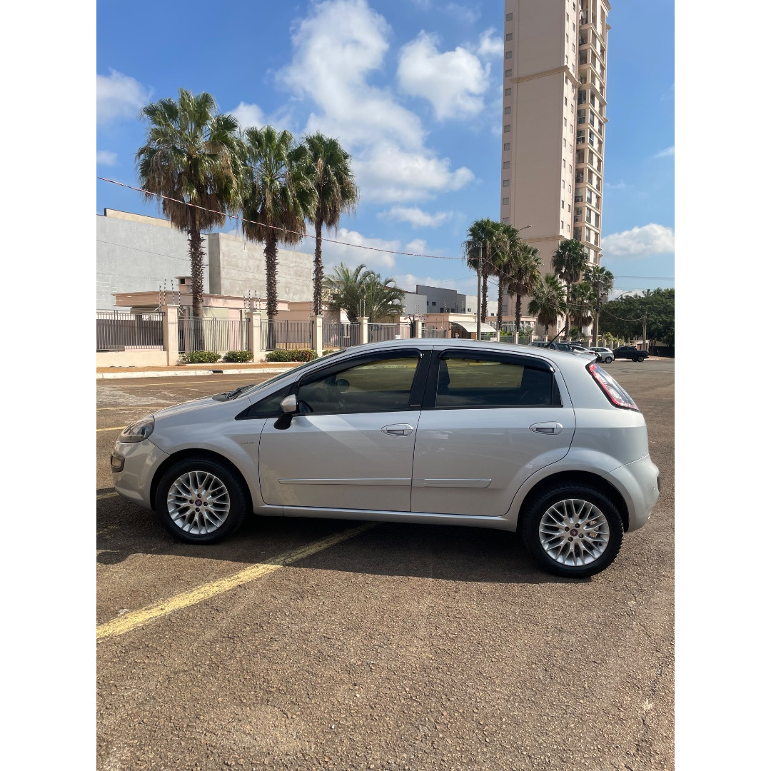 Punto 1.6 16V 4P FLEX ESSENCE CREATIVE DUALOGIC AUTOMATIZADO
