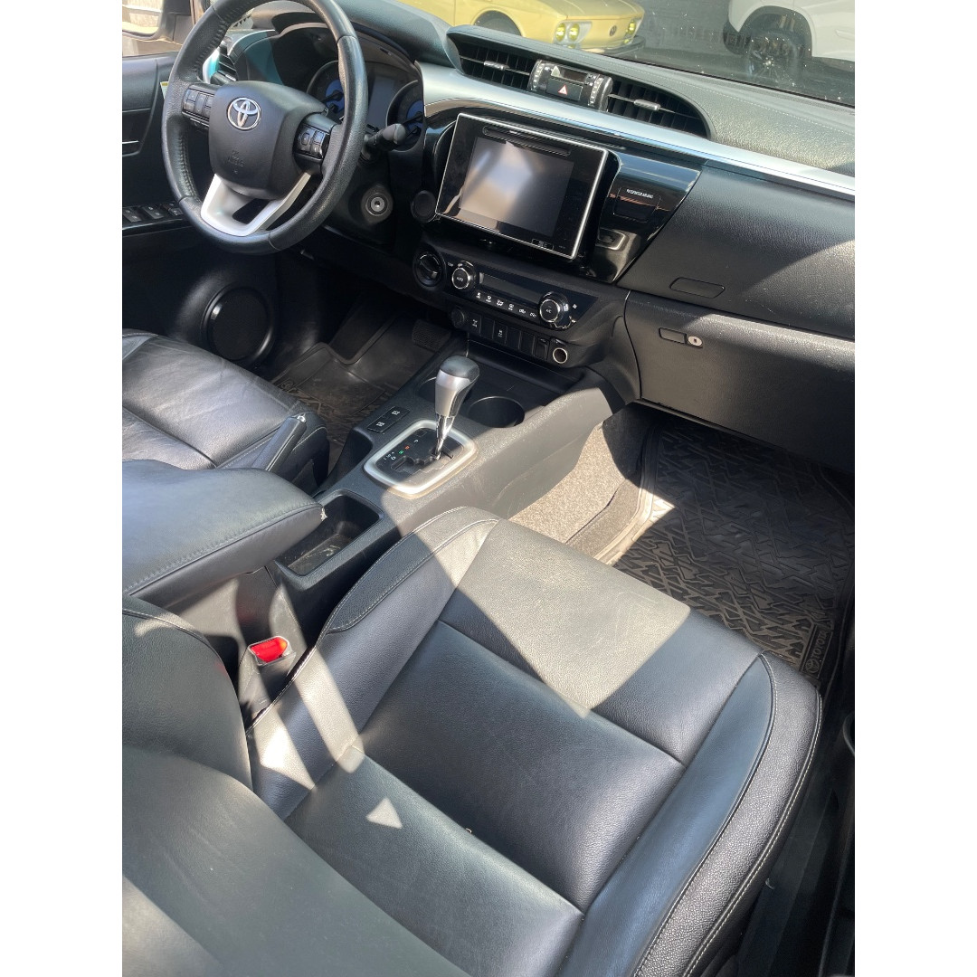 Hilux Caminhonete 2.8 16V SRV 4X4 DIESEL CABINE DUPLA AUTOMÁTICO