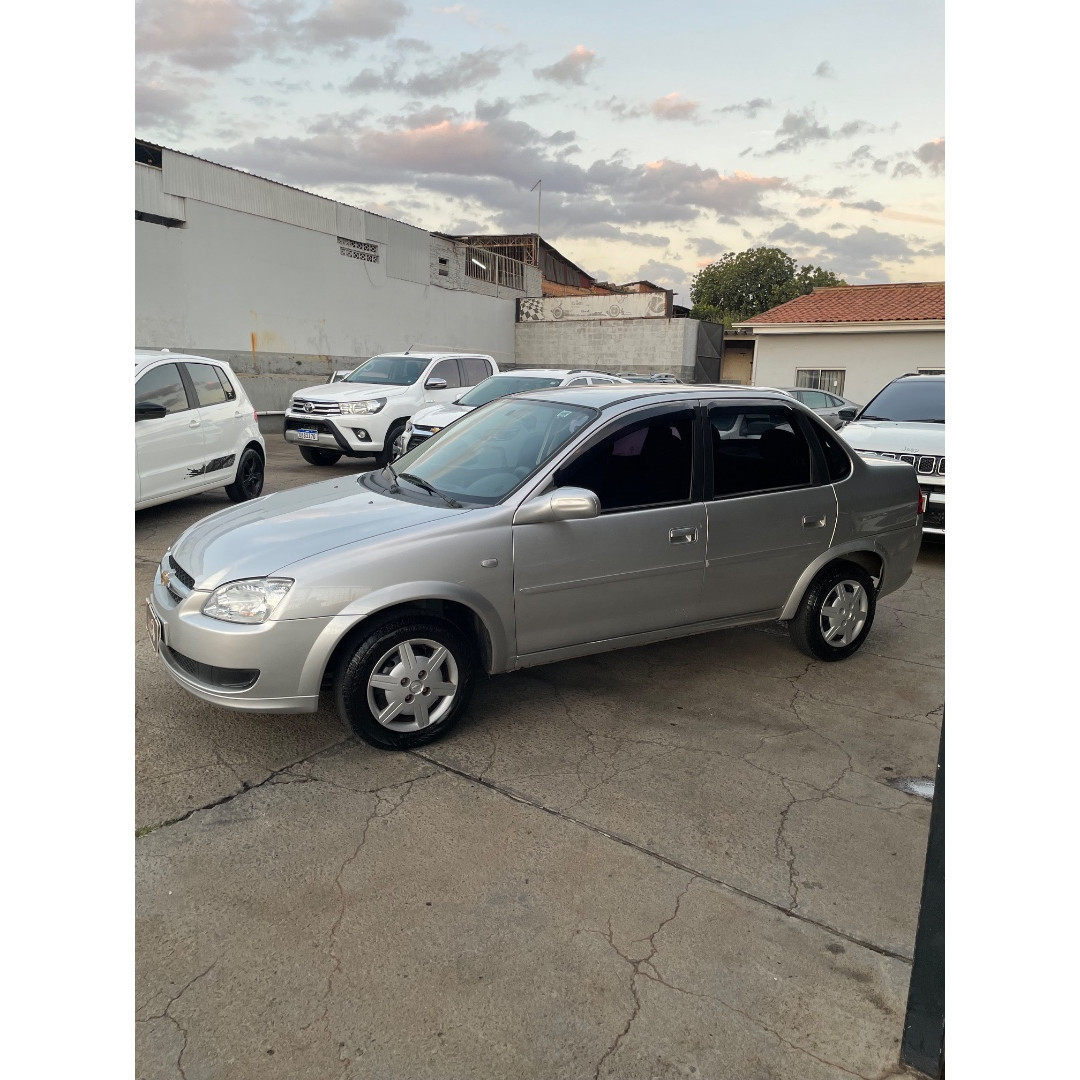Classic Sedan 1.0 4P VHCE FLEX LS