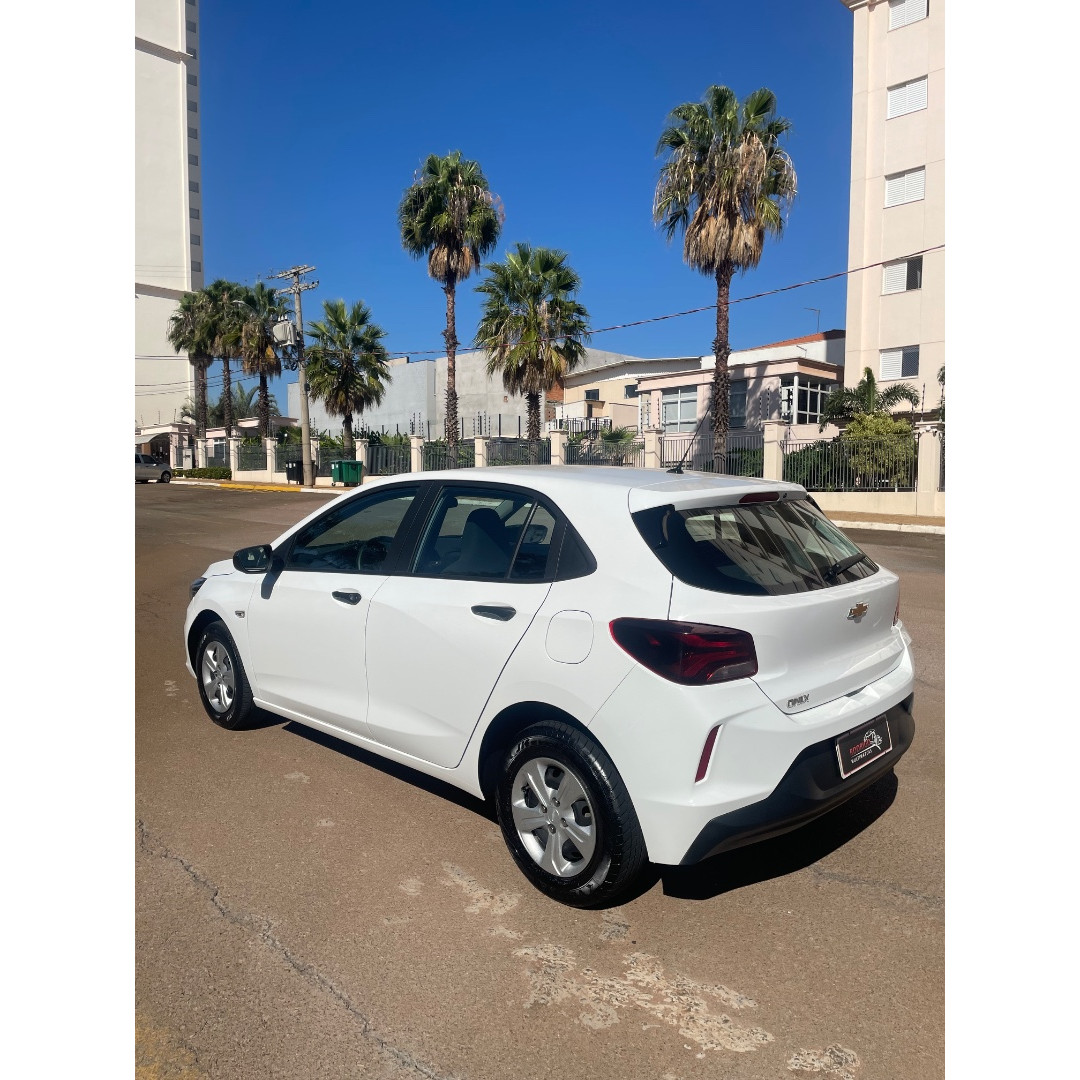 Onix Hatch 1.0 12V 4P FLEX