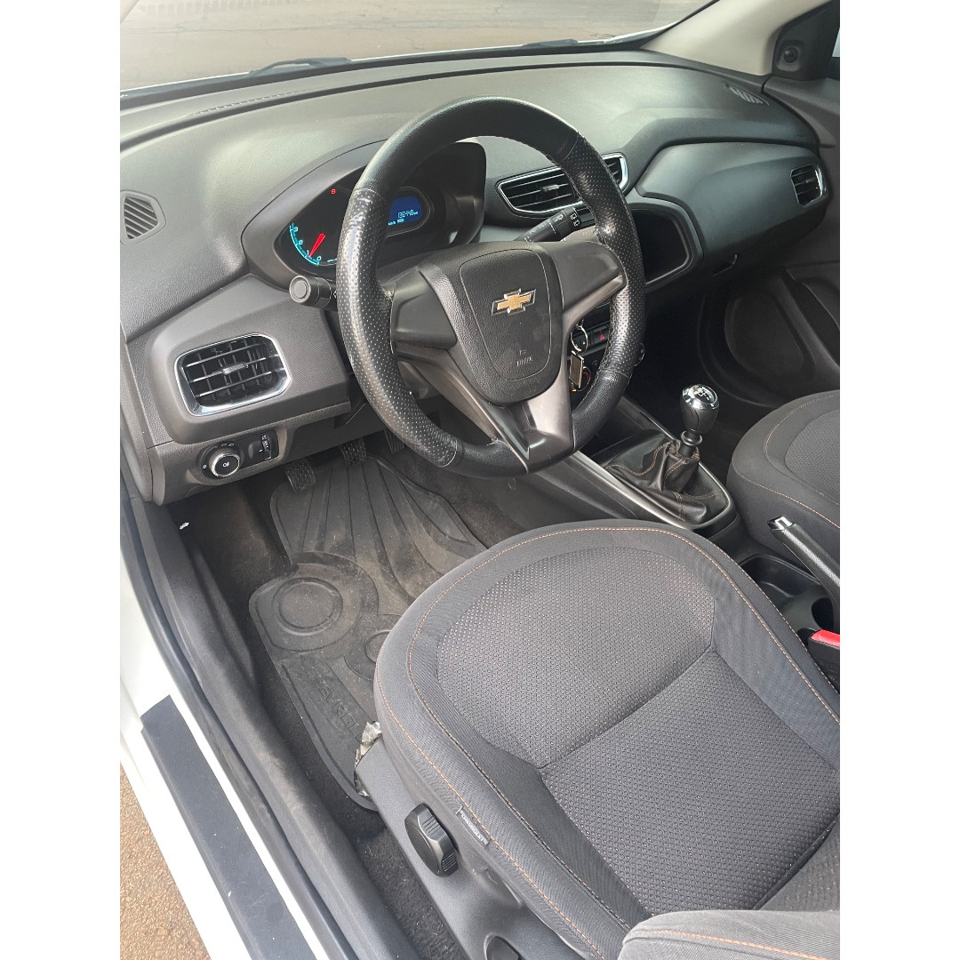 CHEVROLET Onix Hatch 1.4 4P FLEX LT