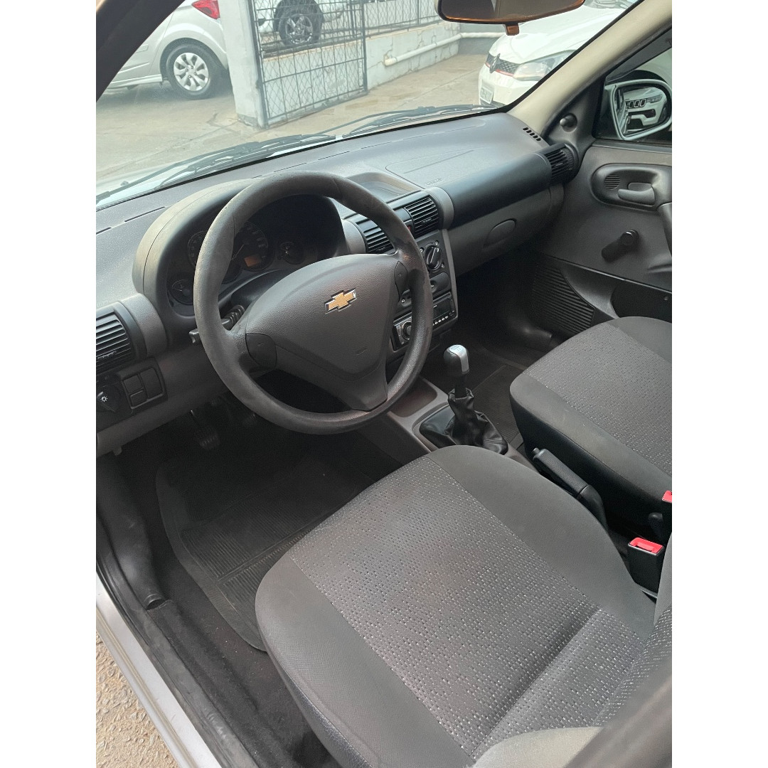 Classic Sedan 1.0 4P VHCE FLEX LS