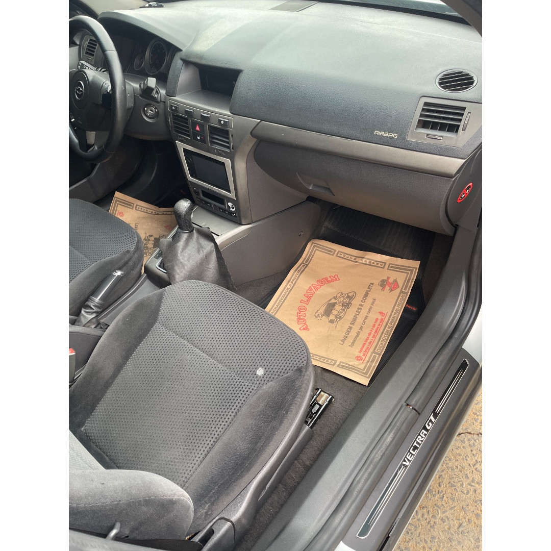 CHEVROLET Vectra Hatch 2.0 4P FLEX GT AUTOMÁTICO