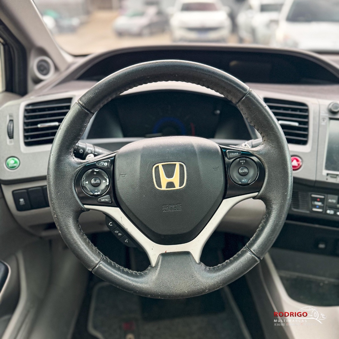 Civic 1.8 16V 4P FLEX EXS AUTOMÁTICO