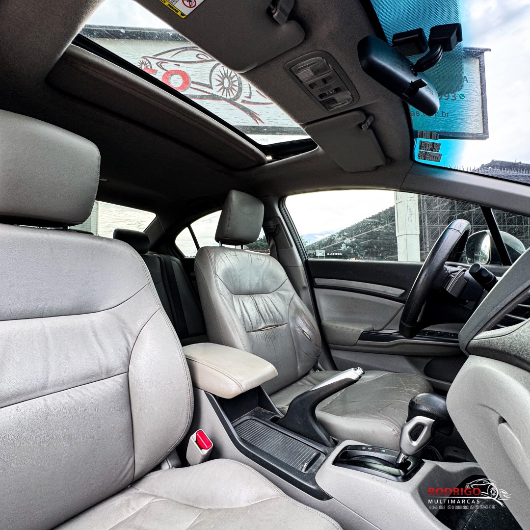 Civic 1.8 16V 4P FLEX EXS AUTOMÁTICO