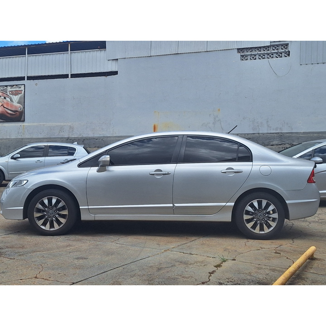 HONDA Civic 1.8 16V 4P FLEX LXL