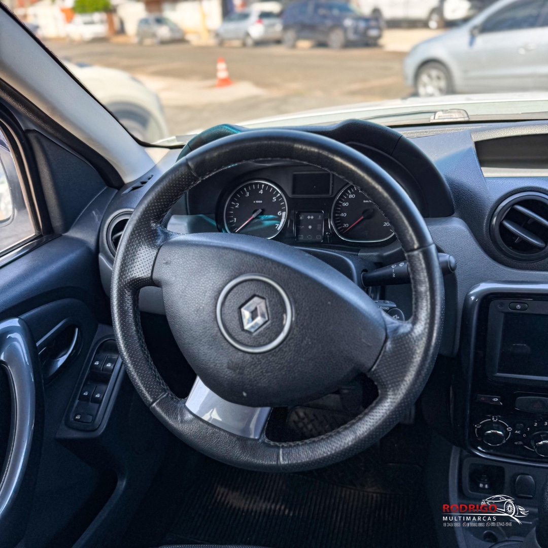 Duster 1.6 16V 4P FLEX DYNAMIQUE