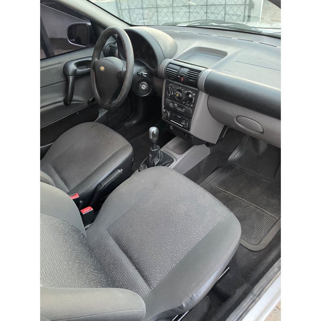 Classic Sedan 1.0 4P VHCE FLEX LS