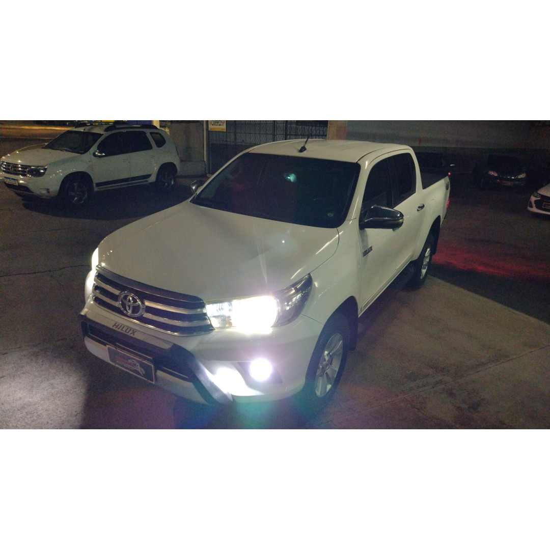 Hilux Caminhonete 2.8 16V SRV 4X4 DIESEL CABINE DUPLA AUTOMÁTICO