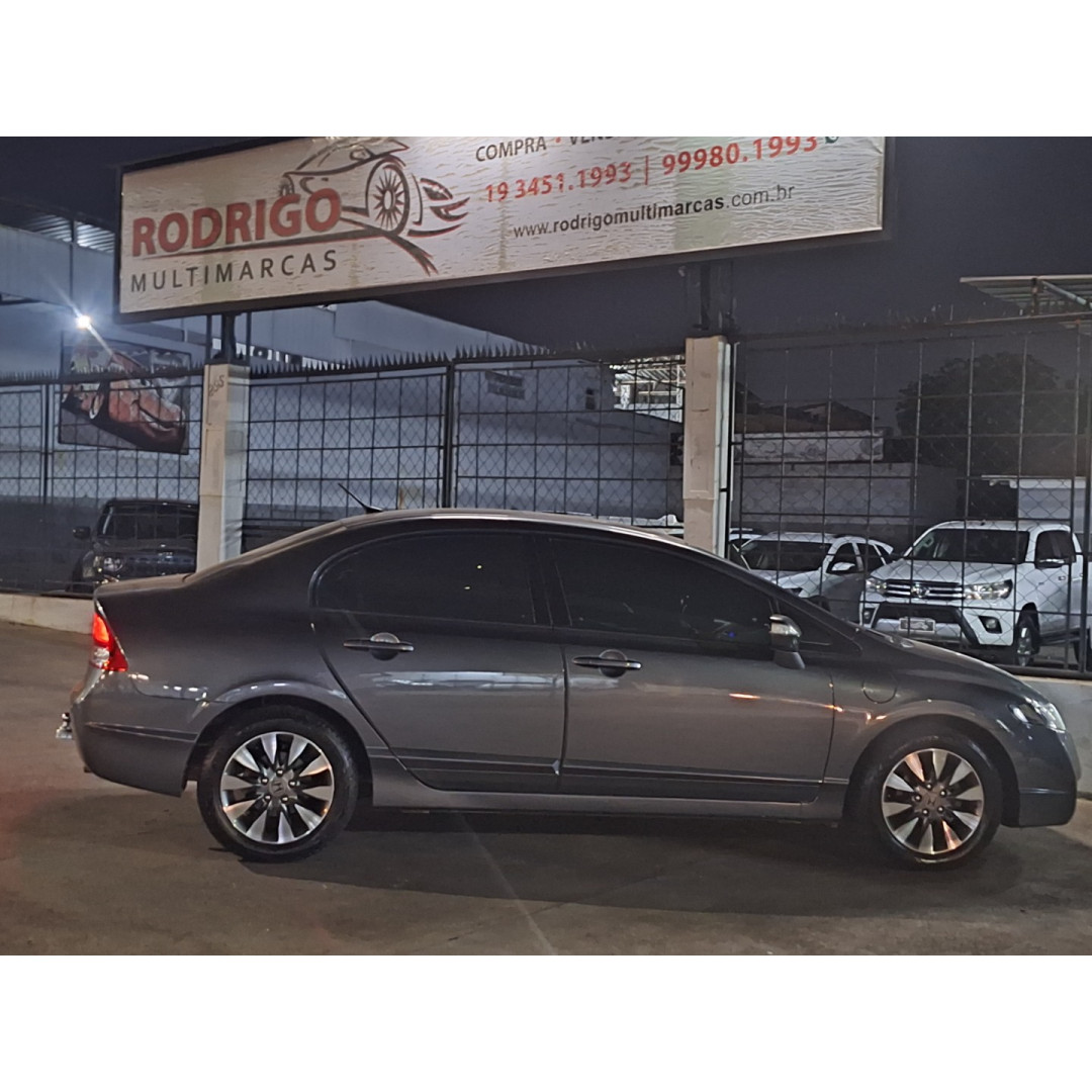 Civic 1.8 16V 4P FLEX LXL SE AUTOMÁTICO