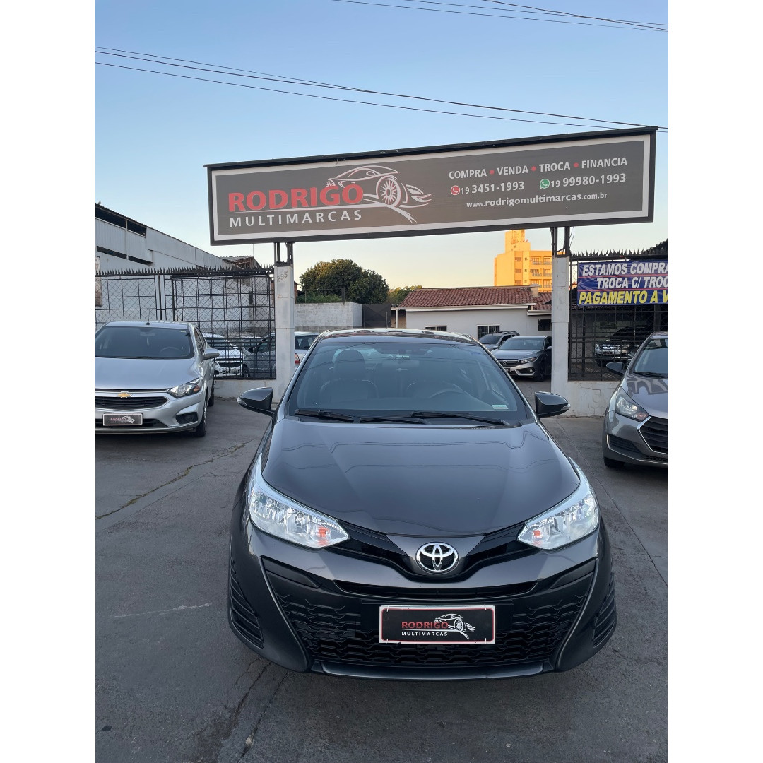 Yaris Hatch 1.5 16V 4P FLEX XL PLUS CONNECT MULTIDRIVE AUTOMÁTICO CVT