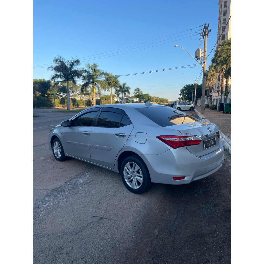 TOYOTA Corolla 1.8 16V 4P GLI FLEX AUTOMÁTICO