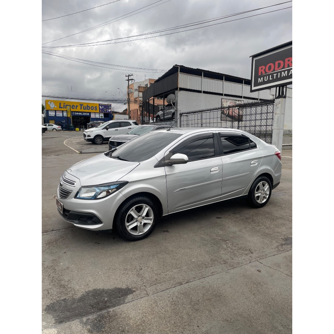 Prisma 1.4 4P LT FLEX AUTOMÁTICO
