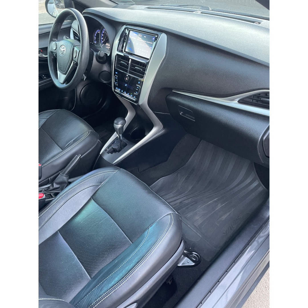TOYOTA Yaris Hatch 1.5 16V 4P FLEX XL PLUS CONNECT MULTIDRIVE AUTOMÁTICO CVT