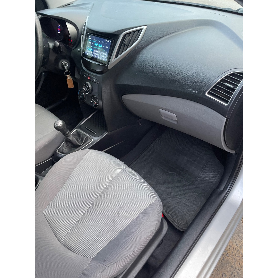 HYUNDAI HB 20 Sedan 1.0 12V 4P FLEX COMFORT PLUS